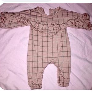 Baby girl romper ✨ 3-6 months